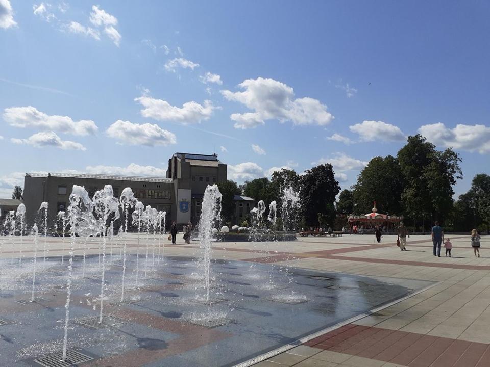 Апартаменты Центр Uman Square Apartment 외부 사진